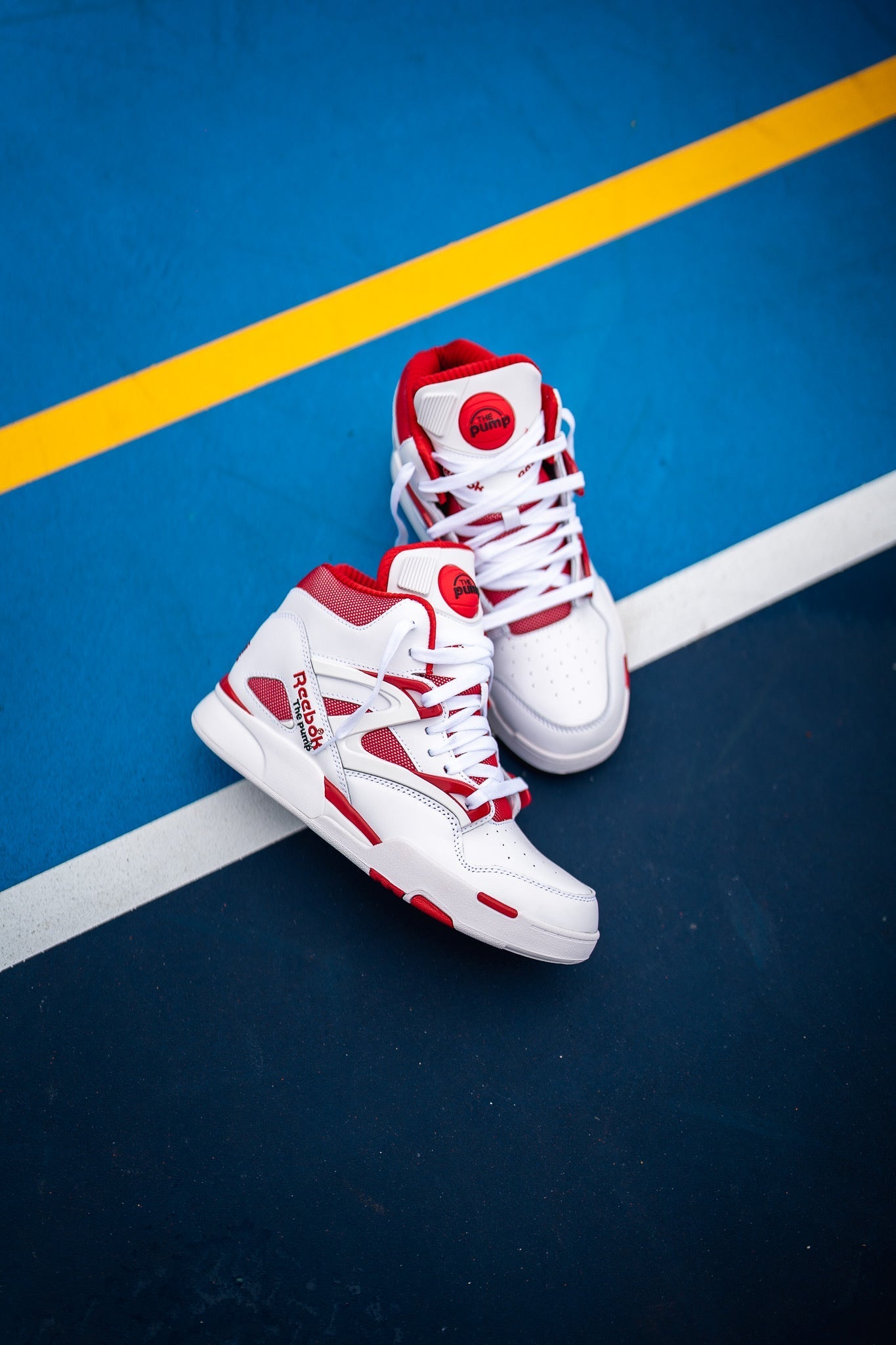 Reebok Pump Omni Zone II (Vector Red) - Reebok