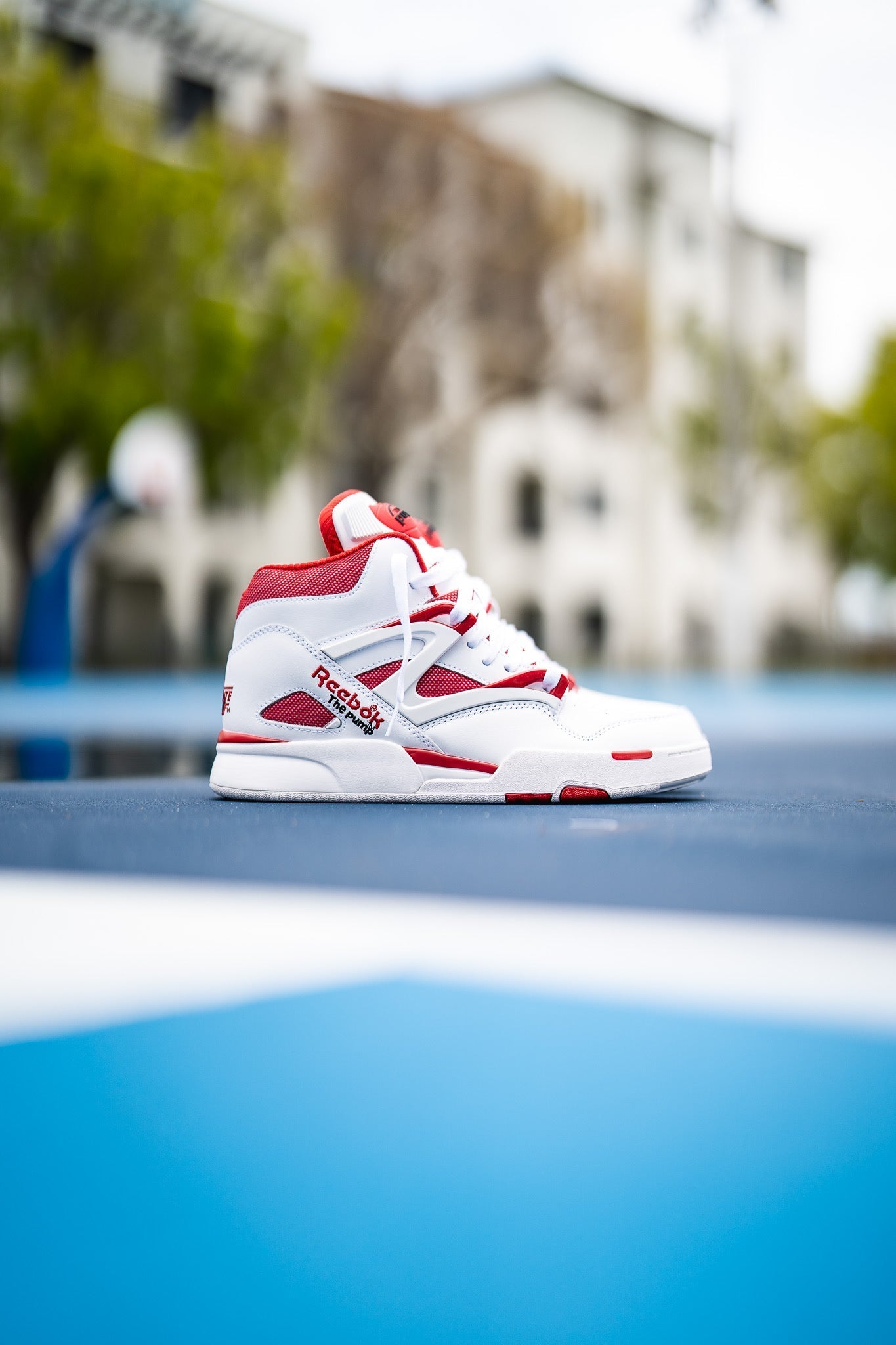 Reebok Pump Omni Zone II Vector Red SNEAKER TOWN