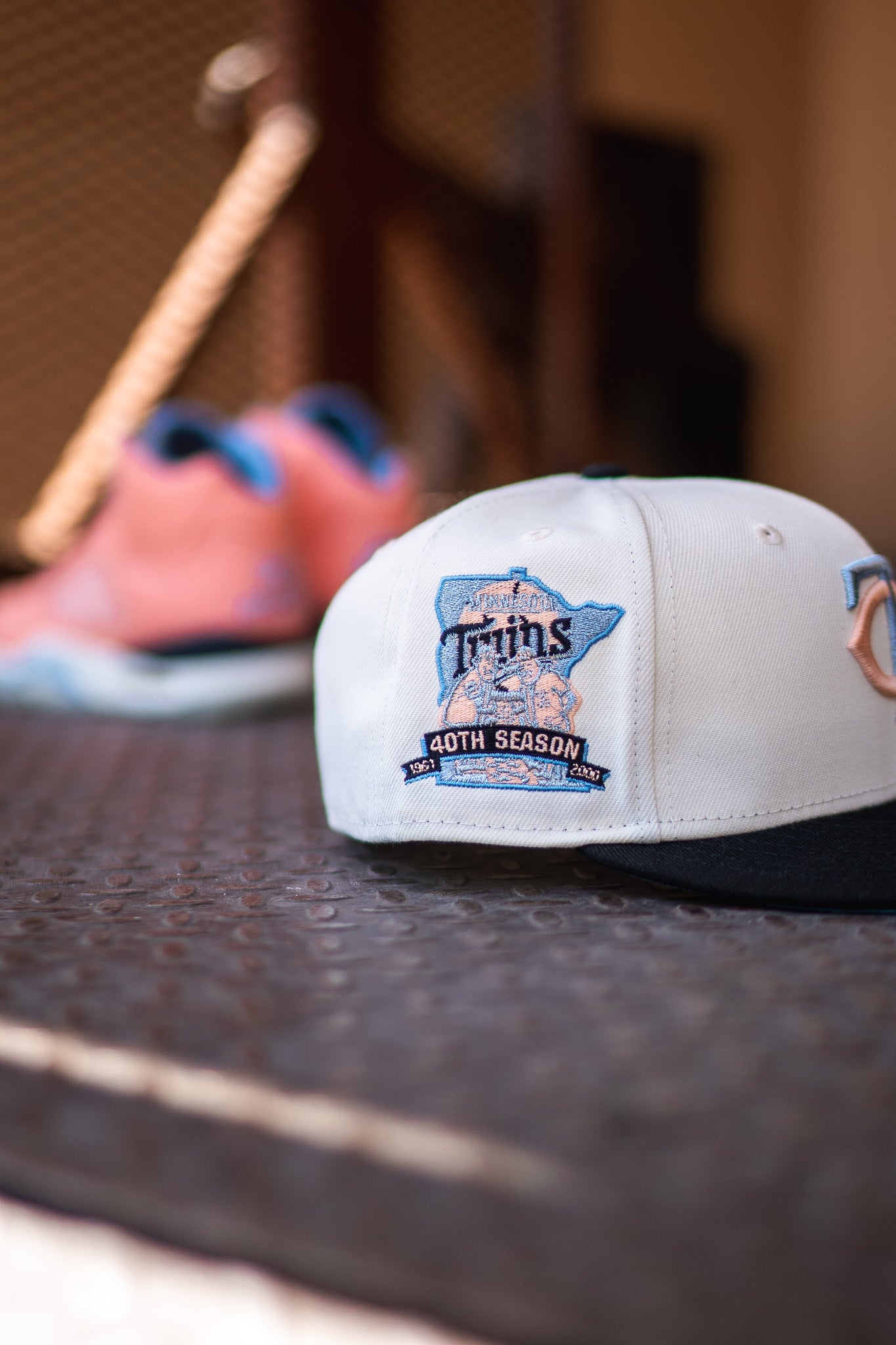 New Era Minnesota Twins 40th Anniversary Sky UV (Off White/Black) - New Era