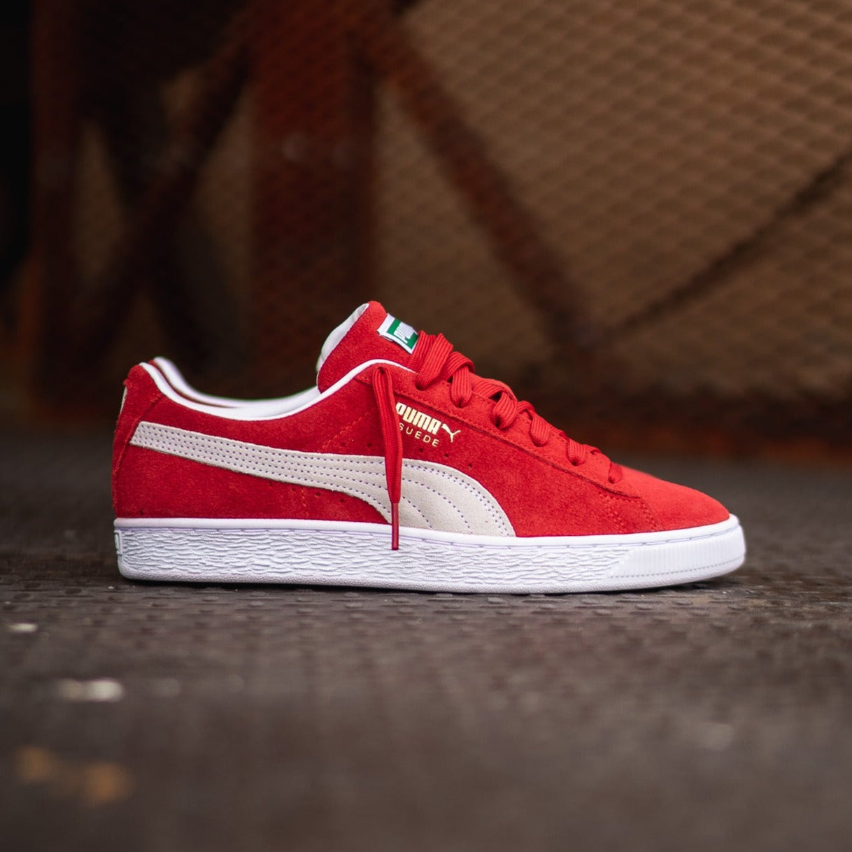 Puma suede classic high risk red store