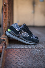 New Balance 57/40 (Black/Green Glow) - M5740GHC - New Balance