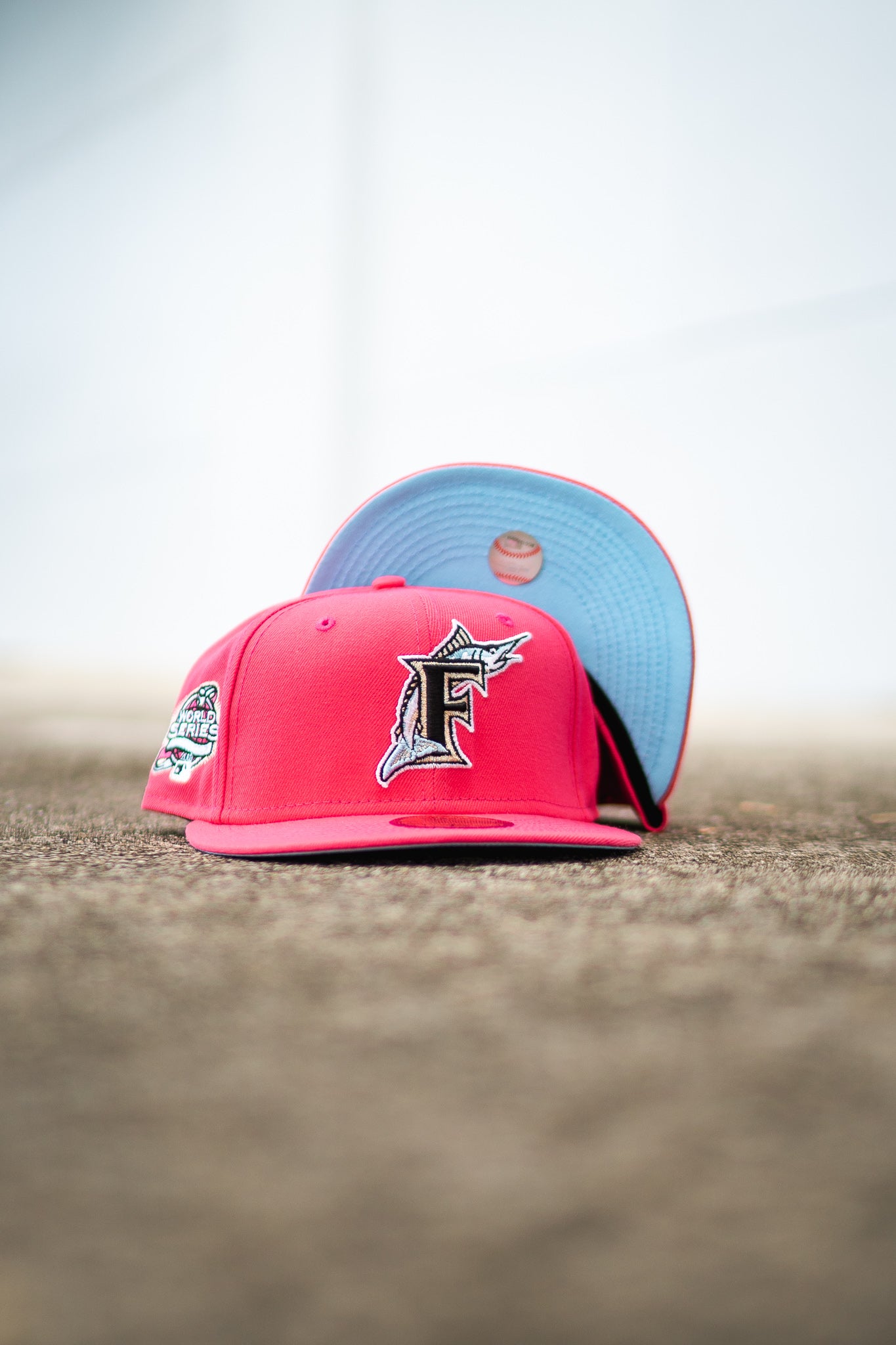 FLORIDA MARLINS 2003 WORLD SERIES PINK TEAL BRIM NEW ERA FITTED