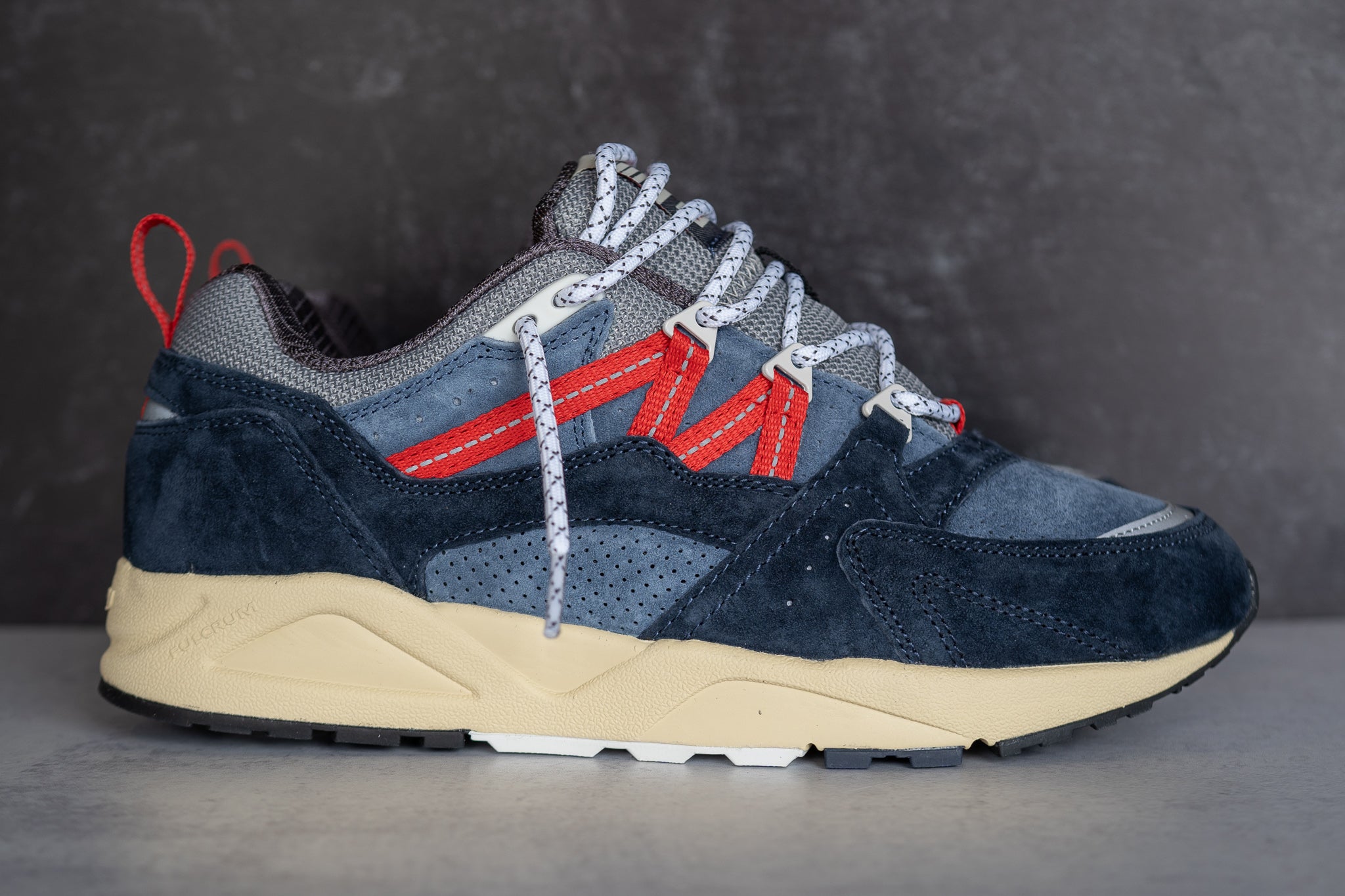 Karhu Fusion 2.0 (India Ink) - Karhu